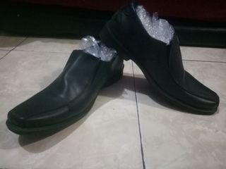 (Kategori: ) berada di . Dikirim oleh freyasstuff (ID iklan 1146597100, Gambar 1). Deskripsi: .