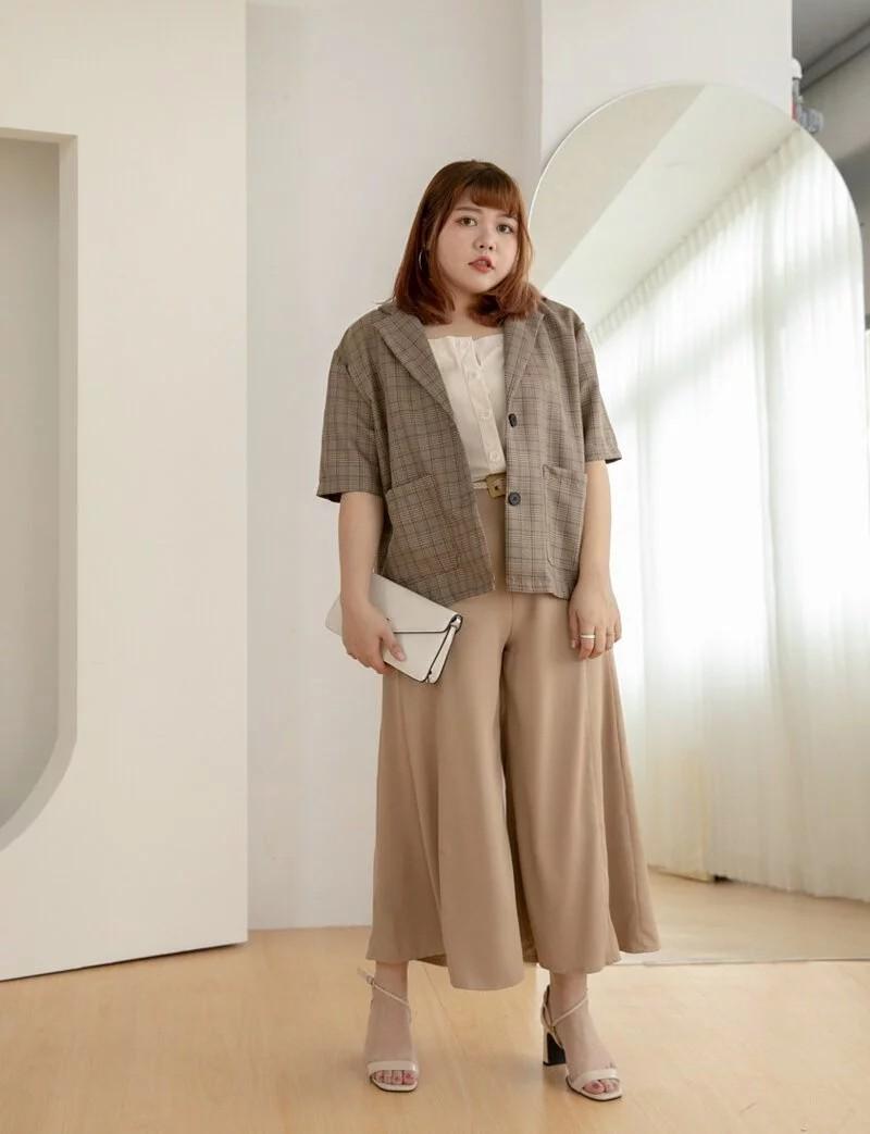 khaki short sleeve jacket