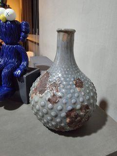 Taylor B Vase