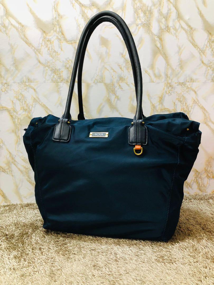 Tumi 2025 canvas tote