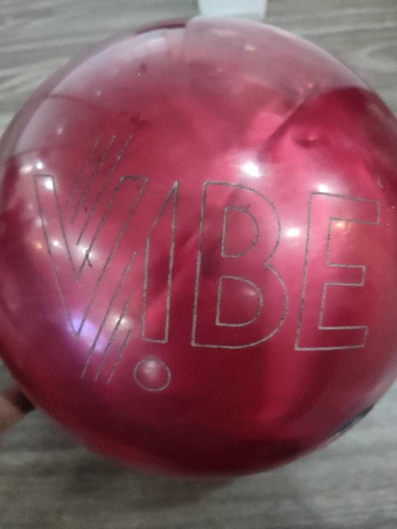 Vibe Hammer Bowling ball 13lbs, Sports Equipment, Sports & Games