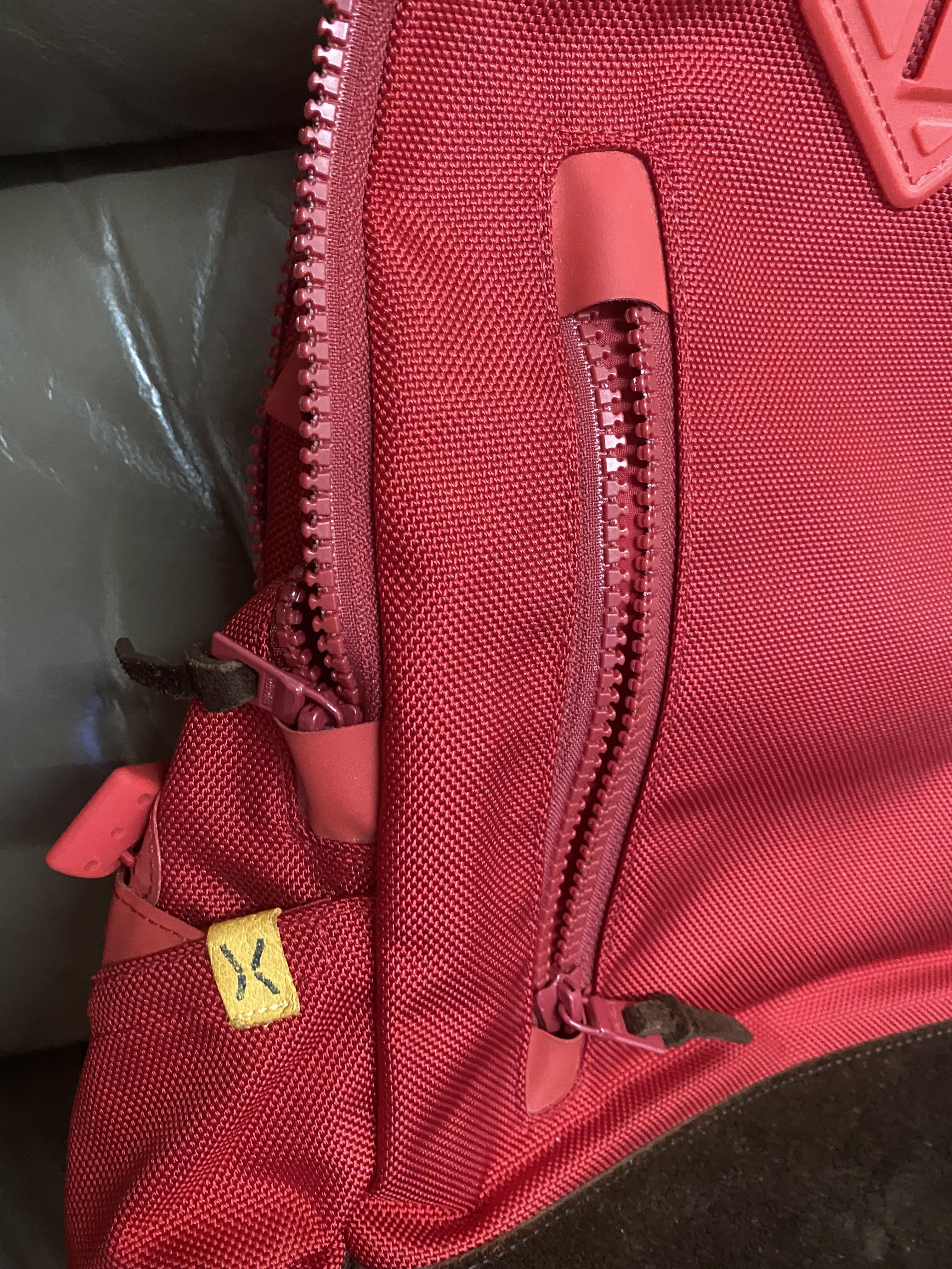 Visvim ballistic 20L backpack red （分類：背包）位於 Hong Kong。 由 abcson 提交（商品編號 1146520402，圖片 2）。簡介： Full set 有單。
