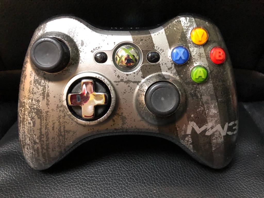 XBOX 360 Call of Duty Modern Warfare 3 Limited Edition Wireless