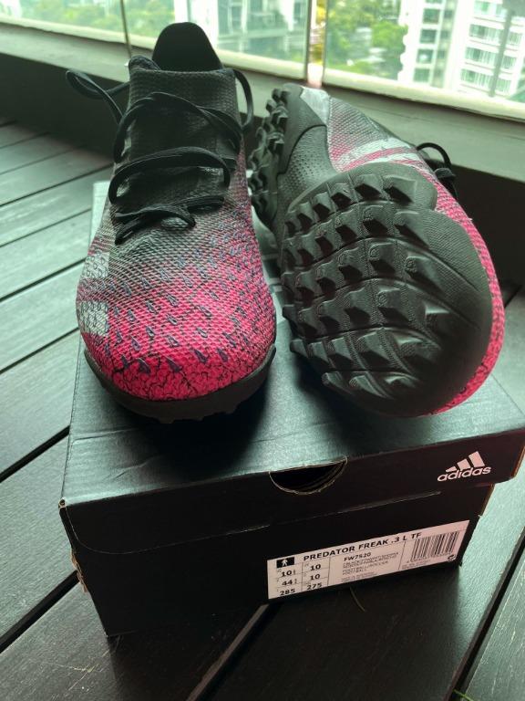 Adidas Predator Freak .3 L TURF (TF) US10.5 With Box, Sports Equipment,  Sports  Games, Racket  Ball Sports on Carousell
