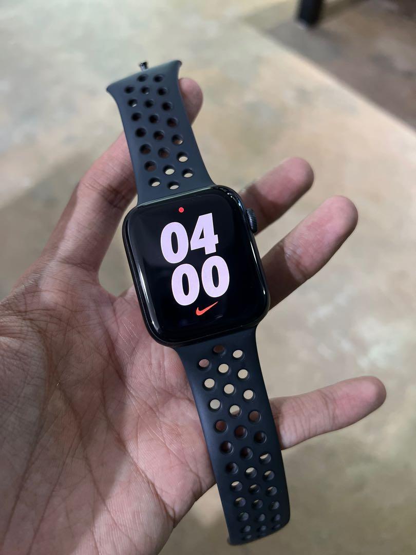 Apple watch s6 space grey 2025