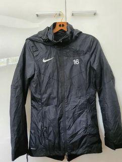 Authentic Nike windbreaker