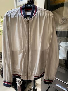(Kategori: ) berada di . Dikirim oleh chaaa08 (ID iklan 1150036706, Gambar 1). Deskripsi: .
