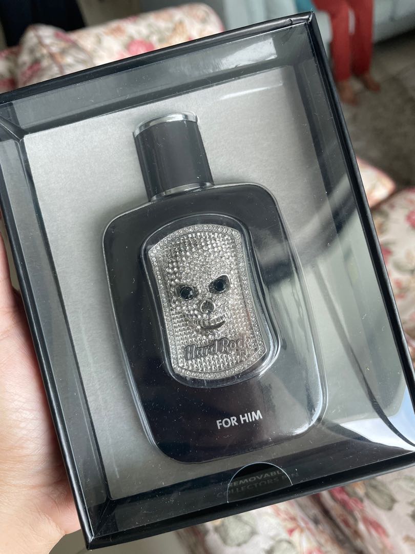 Hard rock for her perfume store