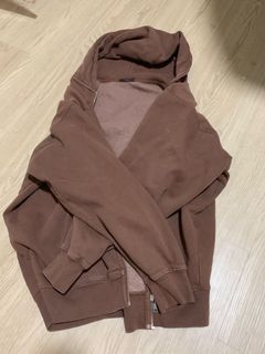 (Category: ) located in . Submitted by clothes101__ (Listing ID 1150087082, Image 1). Description: .