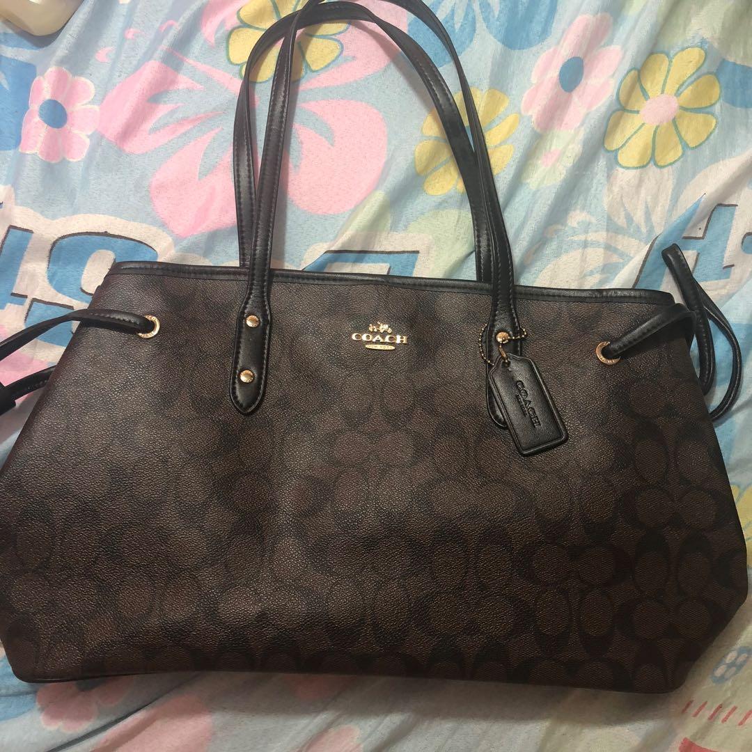 Coach discount carryall drawstring