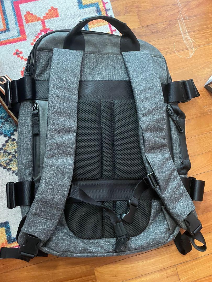 Crumpler vis a online vis backpack review