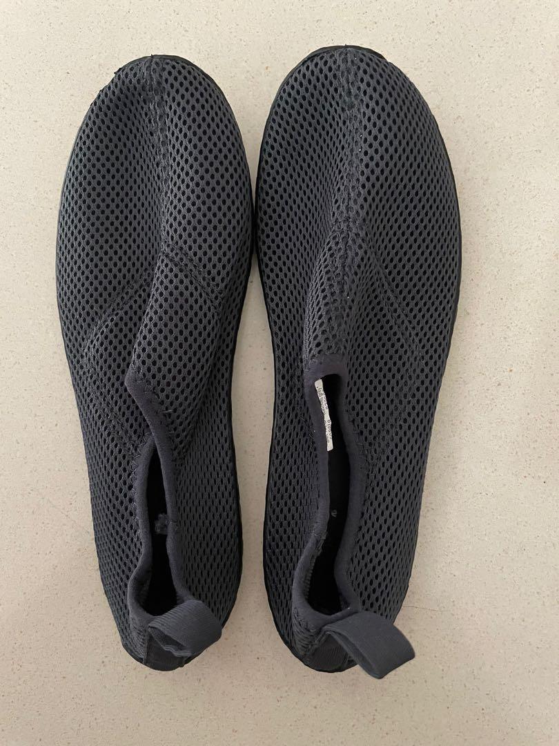 Decathlon water shoe size 37, Sports Equipment, Other Sports
