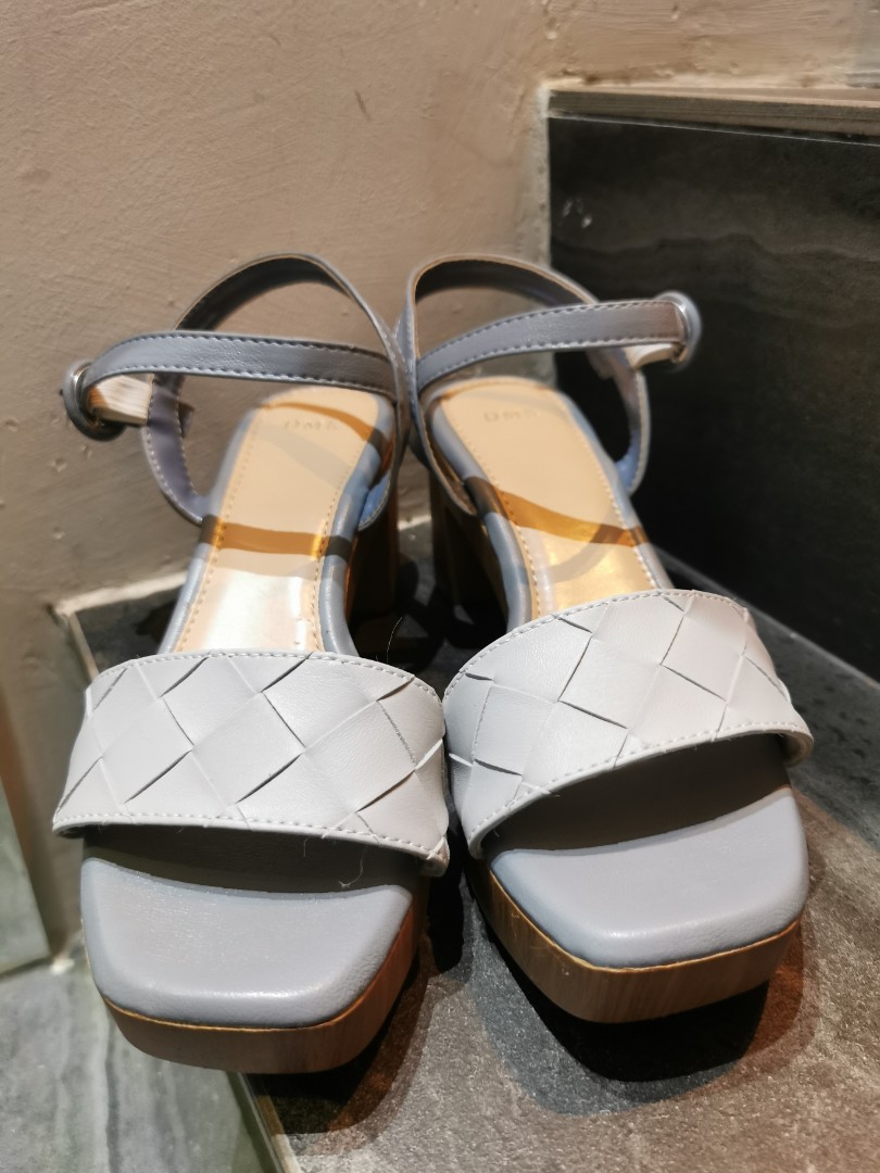 Dmk baby blue sandals, Women's Fashion, Footwear, Sandals on Carousell