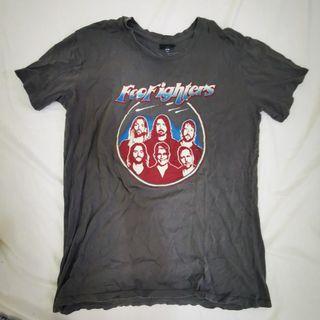 Foo Fighters band shirt