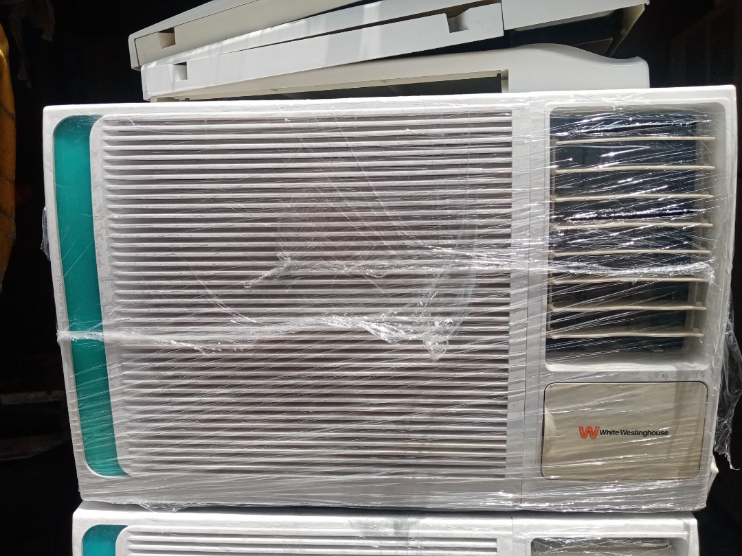 For Sale Aircon White WestingHouse 1.5HP Good condition, TV & Home