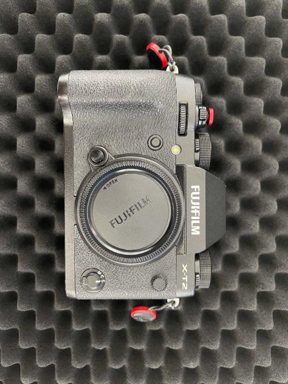 Fujifilm XT2 Body Very low shutter count, Photography, Cameras on