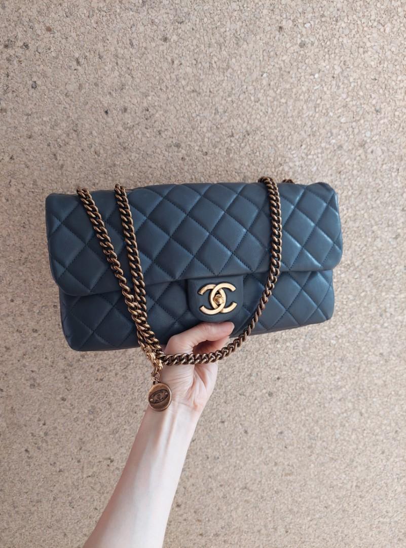 Chanel crown on sale flap bag