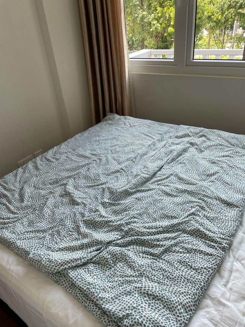 IKEA Quilt Single, Furniture & Home Living, Bedding & Towels on Carousell