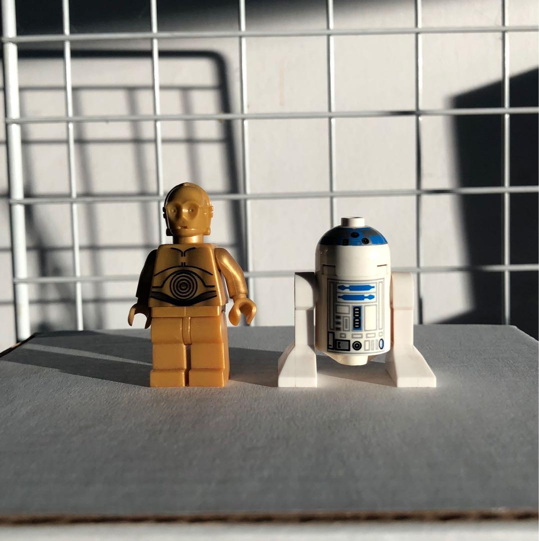 LEGO Star Wars Minifigures C3PO + R2D2, Hobbies & Toys, Toys & Games on Carousell