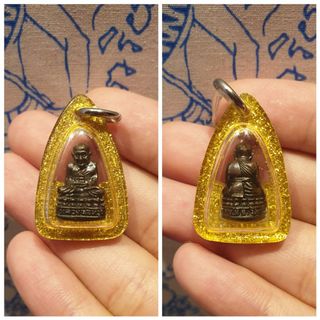 (Category: ) located in . Submitted by Jeffthaiamulet (Listing ID 1150108816, Image 1). Description: .