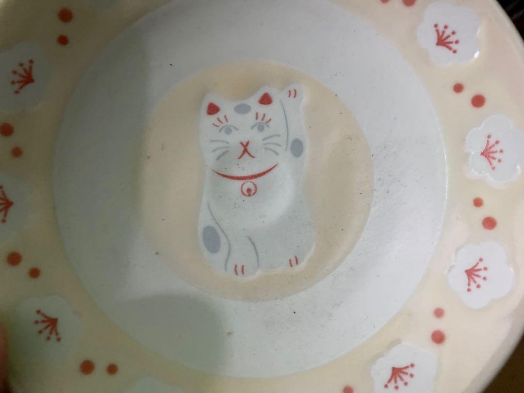 Lucky Cat saucer plate (Category: Other Kitchenware & Tableware) located in Manila. Submitted by hklylovez (Listing ID 1150148904, Image 2). Description: See pics details What you see is what you get Pm for sure buyer...