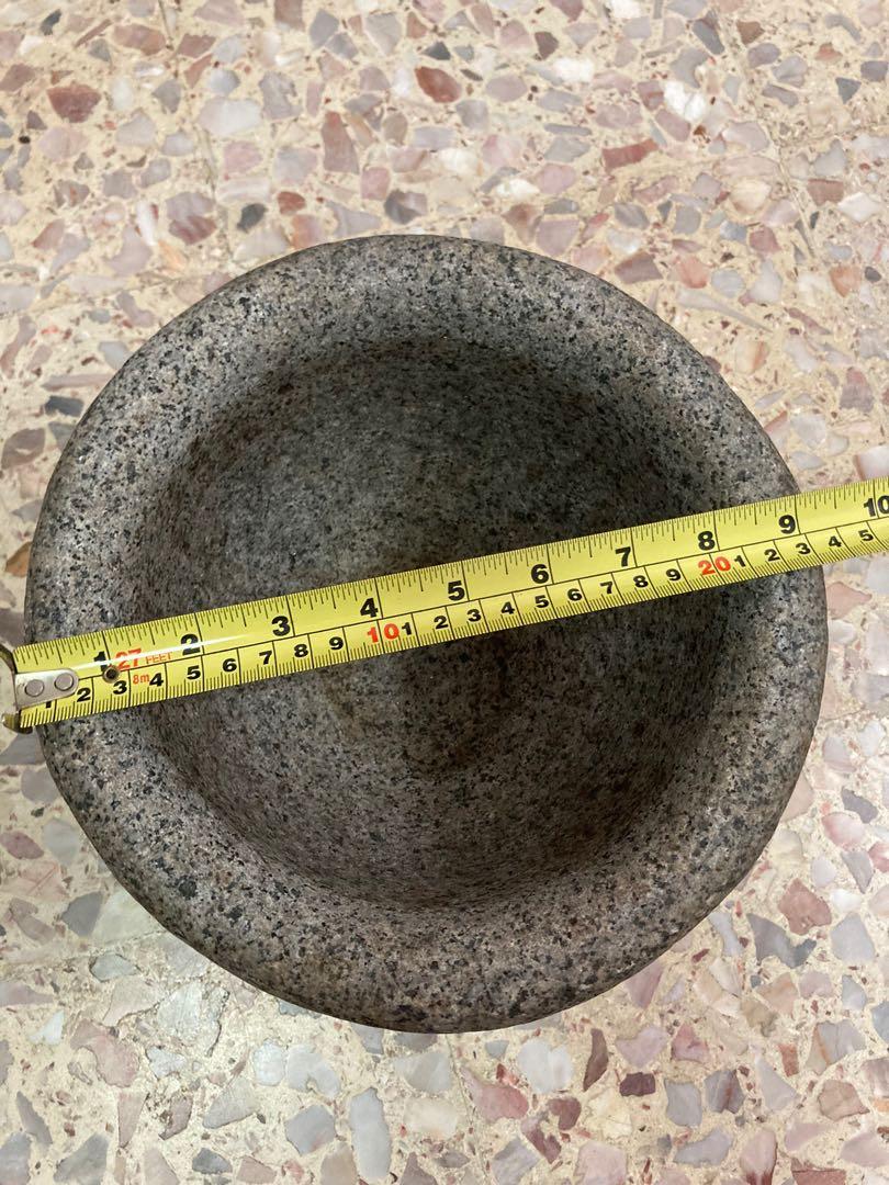 Mortars (Category: Other Kitchenware & Tableware) located in Singapore. Submitted by jin2many (Listing ID 1150107758, Image 3). Description: Only the bigger mortar is available Heavy duty mortar. No pestle. Well made - easy to swivel the mortar while pounding your ingredients Please bring a trolley when collecting as it is very heavy. .
