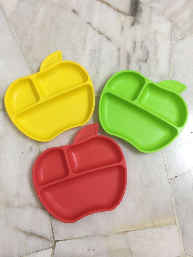 Munchkins Plate Set of 3, Babies & Kids, Nursing & Feeding on Carousell