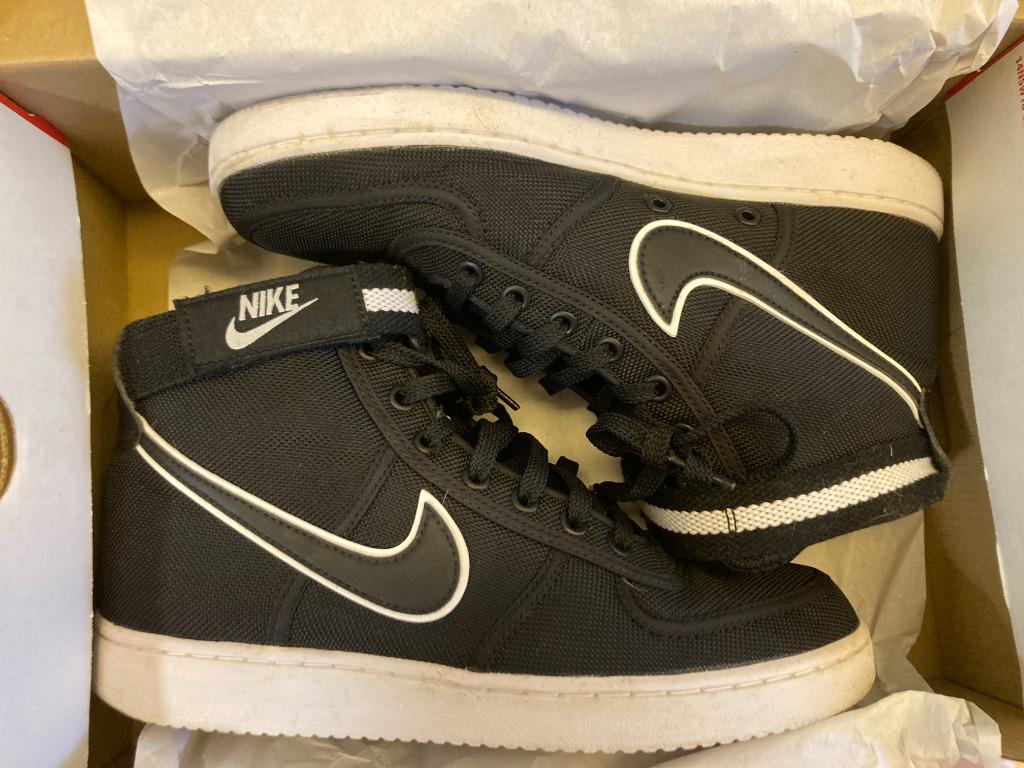 White nike best sale vandal