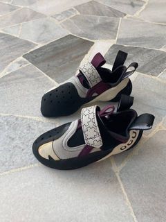 (Category: ) located in . Submitted by affordableapparel (Listing ID 1150168770, Image 1). Description: .