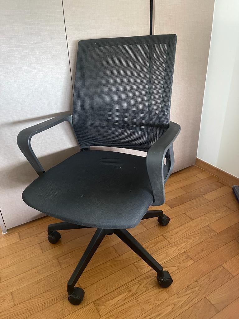 Office moving best sale chair price