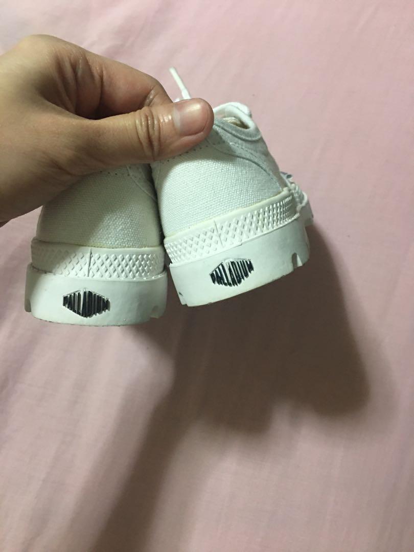 Palladium shoes for kids (Category: Babies & Kids Fashion) located in Las Pinas. Submitted by fiercecloud.25dfd7 (Listing ID 1150073640, Image 3). Description: Original palladium bought in dubai.
