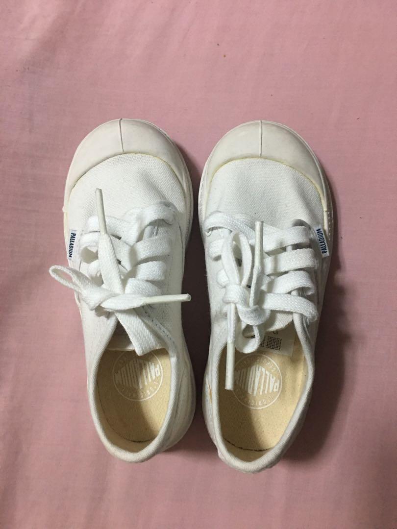 Palladium shoes for kids (Category: Babies & Kids Fashion) located in Las Pinas. Submitted by fiercecloud.25dfd7 (Listing ID 1150073640, Image 1). Description: Original palladium bought in dubai.