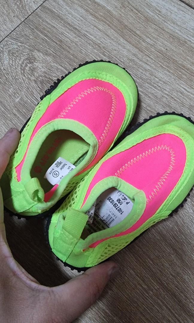 Payless sales water shoes