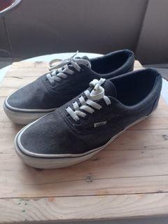 black vans size 10