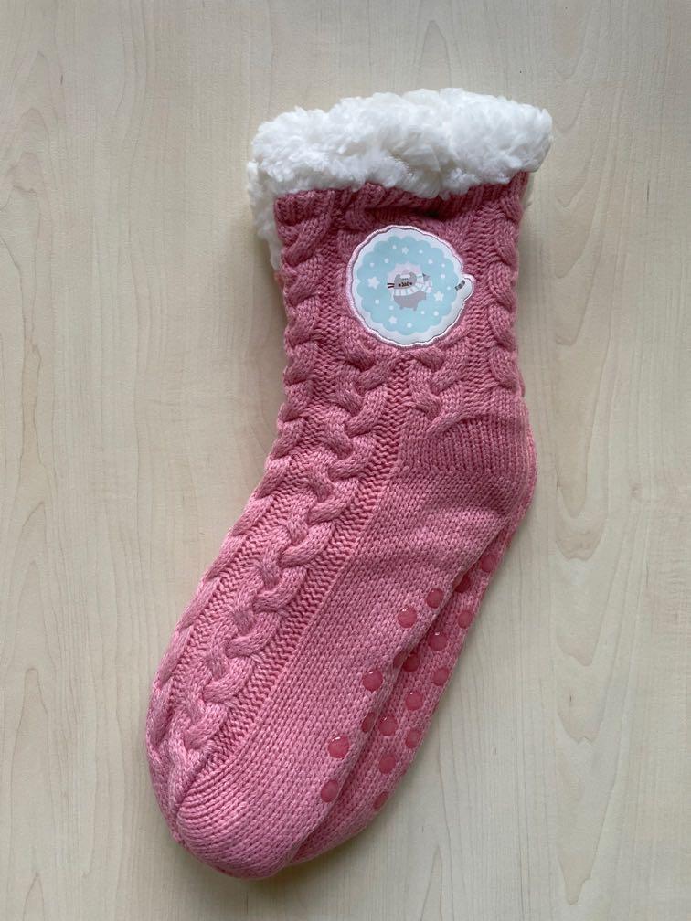 Pusheen top slipper socks