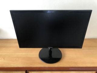 (Category: ) located in . Submitted by currency_bidder (Listing ID 1150062967, Image 1). Description: .