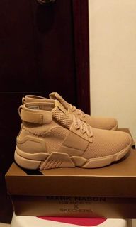 （分類：）位於 。 由 mjcelo 提交（商品編號 1150165656，圖片 1）。簡介： 。