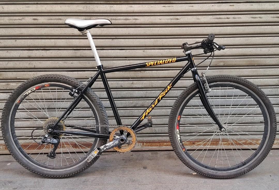 SPECIALIZED HARDROCK RETRO MTB 26er 52TT 48ST, Sports Equipment, Bicycles &  Parts, Bicycles on Carousell