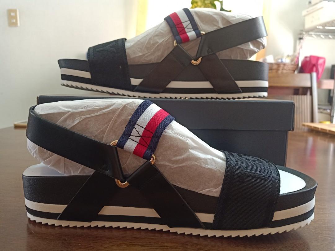 Tommy hilfiger beliz sport discount sandals
