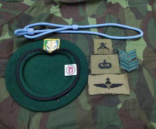 Vintage patches army askar