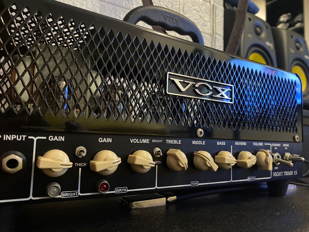 vox night train 15 amp lunchbox Hobbies Toys Music Media