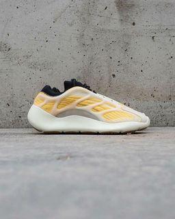 yeezy 709 v3