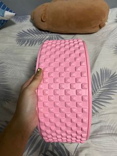 (Category: ) located in . Submitted by petpetmao (Listing ID 1150175298, Image 1). Description: .