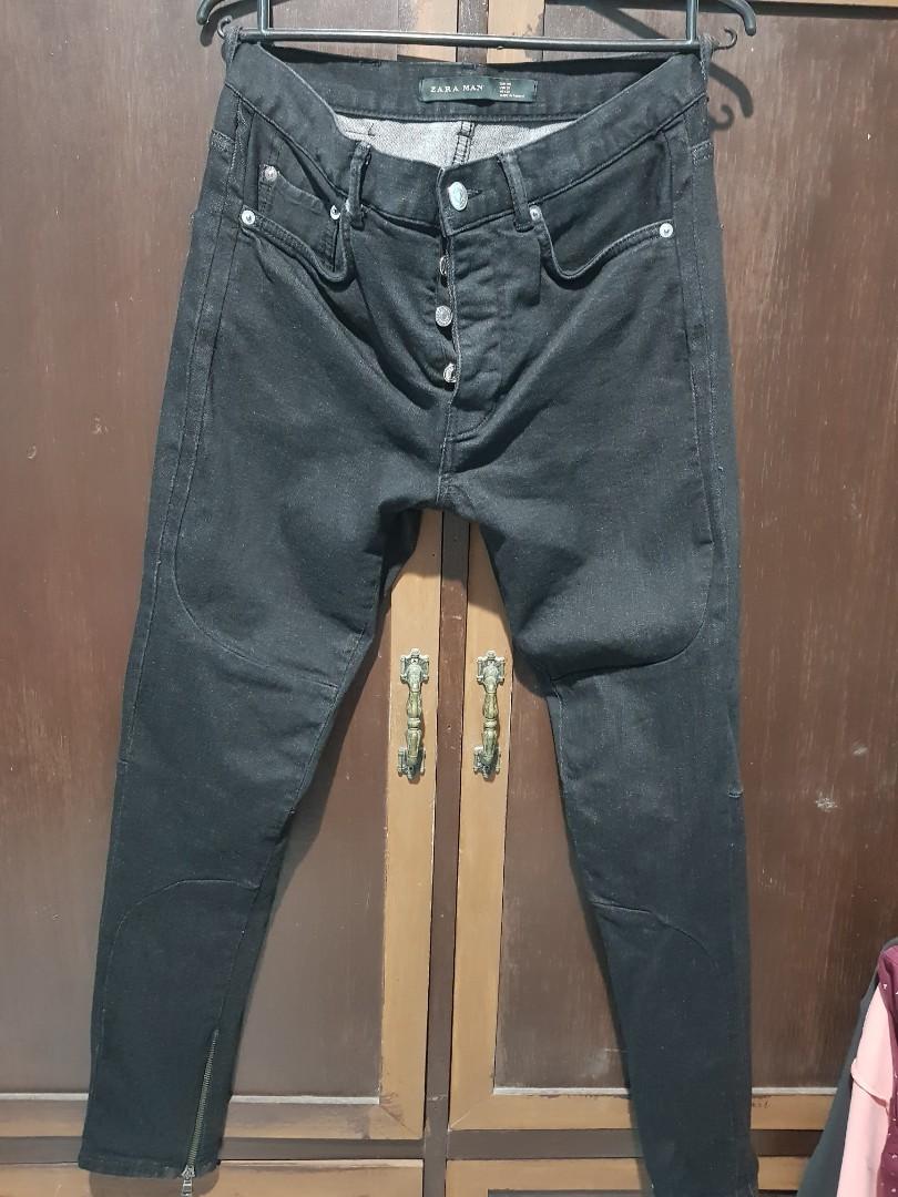 Zara Man Jeans (Category: Jeans) located in Tanza. Submitted by coki27 (Listing ID 1150146681, Image 2). Description: For Sale Zara Man Jeans Skinny fit Less than 10 use With Ankle Zip Best fit to 28-31 800 + SF LBC courier RFS: Decluttering Meetup: Cavite Area/Shipping T.Y..