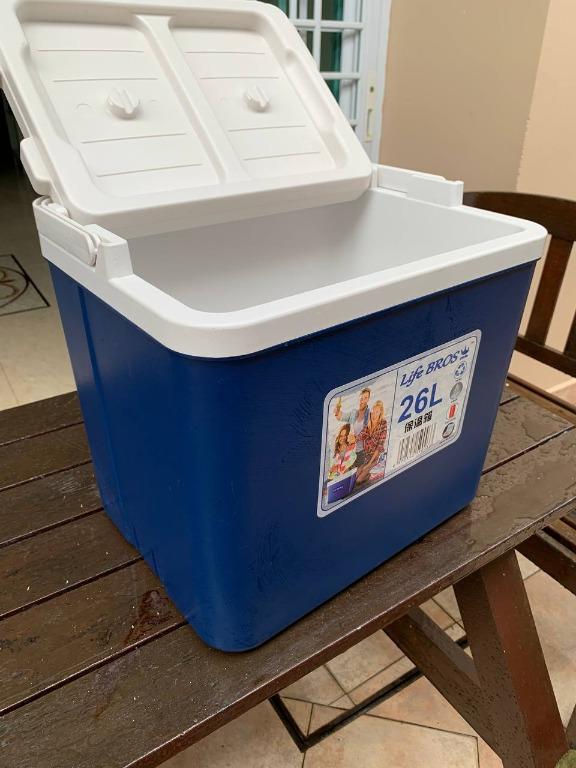 26L COOLER BOX