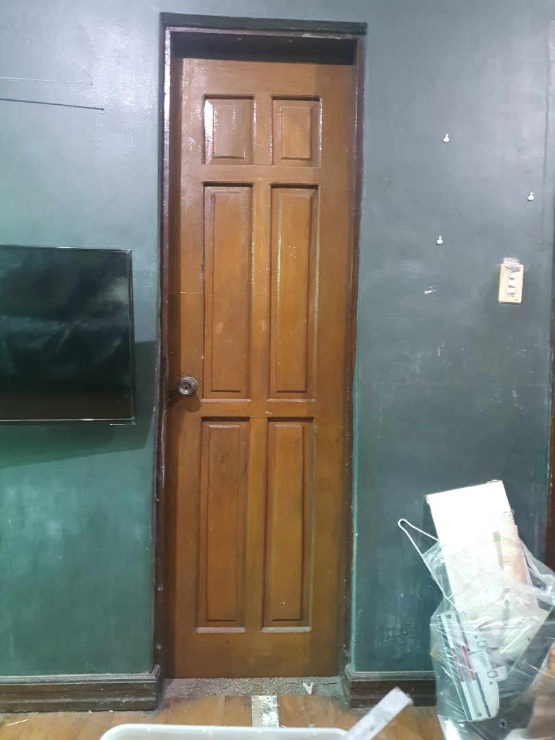 2nd hand doors, Furniture & Home Living, Security & Locks, Locks, Doors & Gates on Carousell