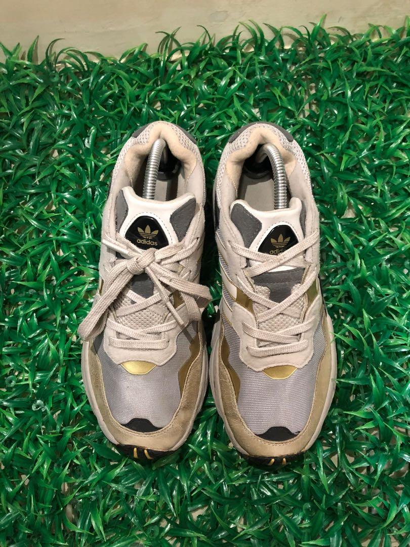 Adidas yung og 7.5 outlet