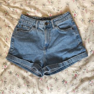 (Category: ) located in . Submitted by sleeper.orchid (Listing ID 1150268358, Image 1). Description: .