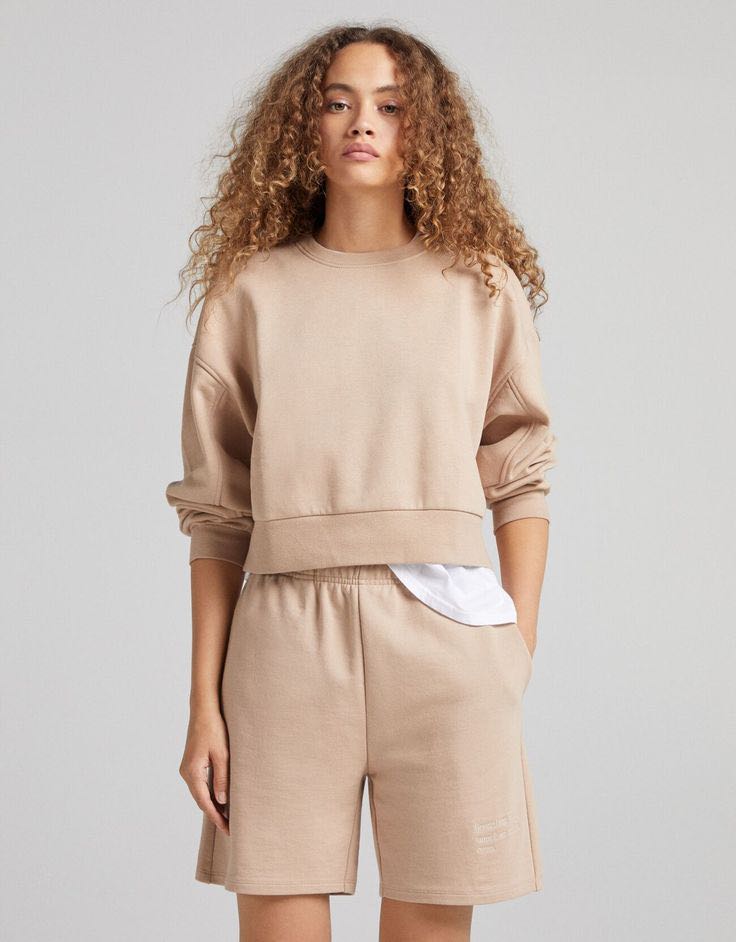 Bershka sweat shorts, Women's Fashion 