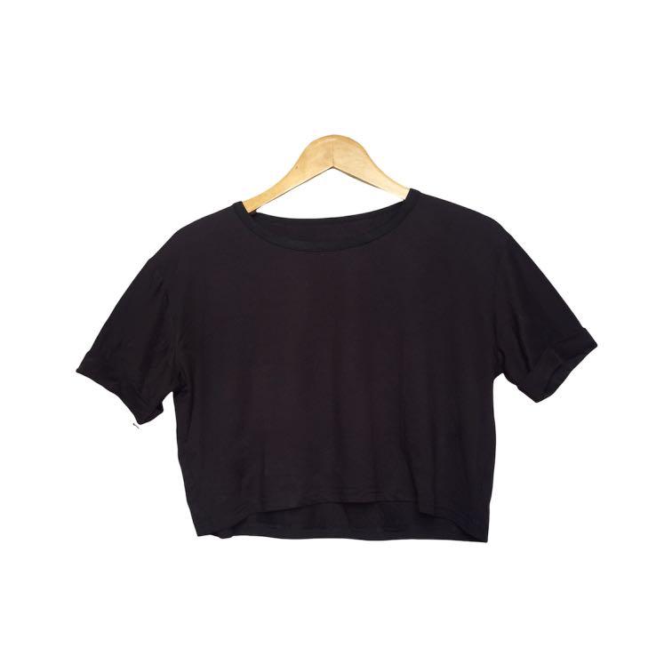 Black Crop Top, Fesyen Wanita, Pakaian 